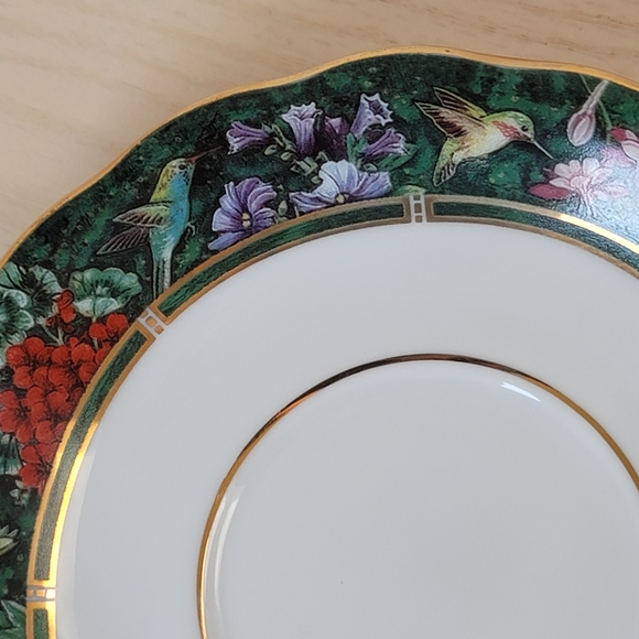 Bradford Editions 88661 Lena Liu Ruby-throated Hummingbird Saucer and Spoon Set - Picture 14 of 15